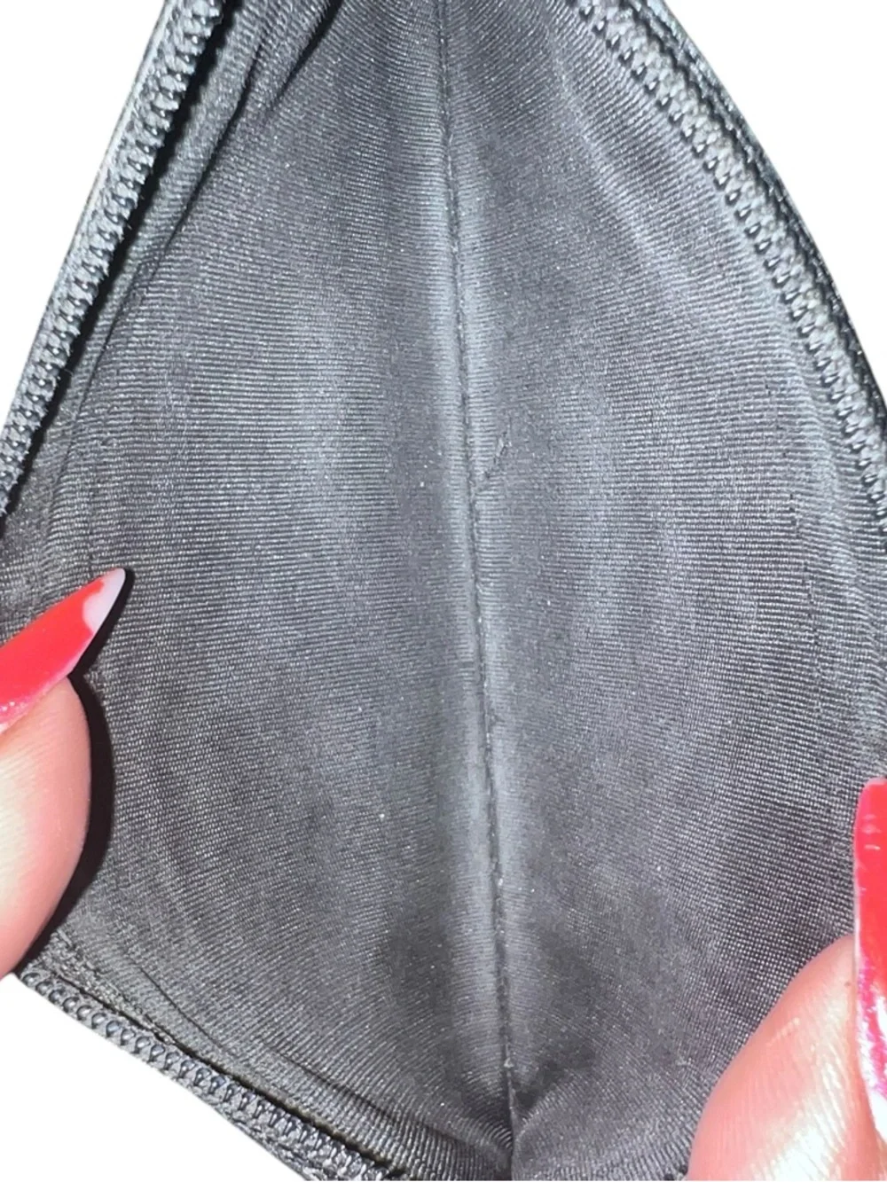 Gucci Black Embossed GG Zip Wallet - Picture 8 of 9